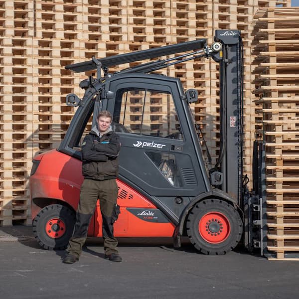 Carrière - PALCO - Fabricant certifié de palettes en bois - Allemagne